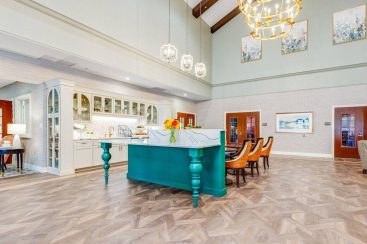 Olympia Fields – Common Areas