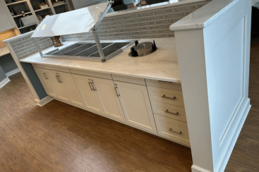 Lincoln Park – Common Area Renovation